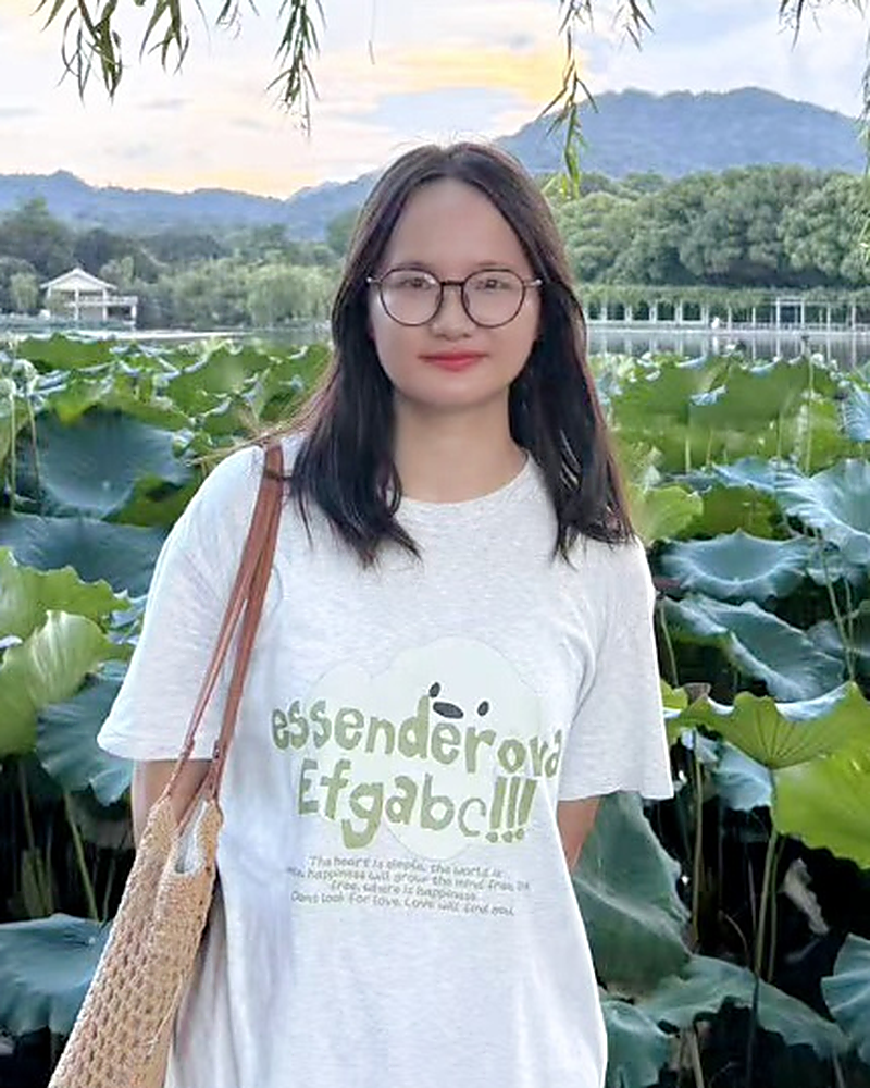 廖志霞 · 景德镇持证导游
